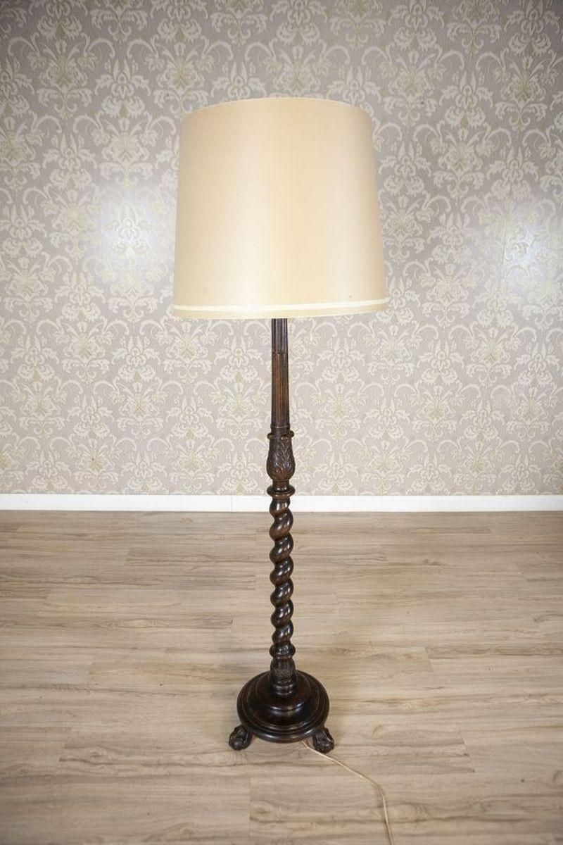 Early 20th Century Floor Lamp On Brown Wooden Base In Chippendale Style photo furniture