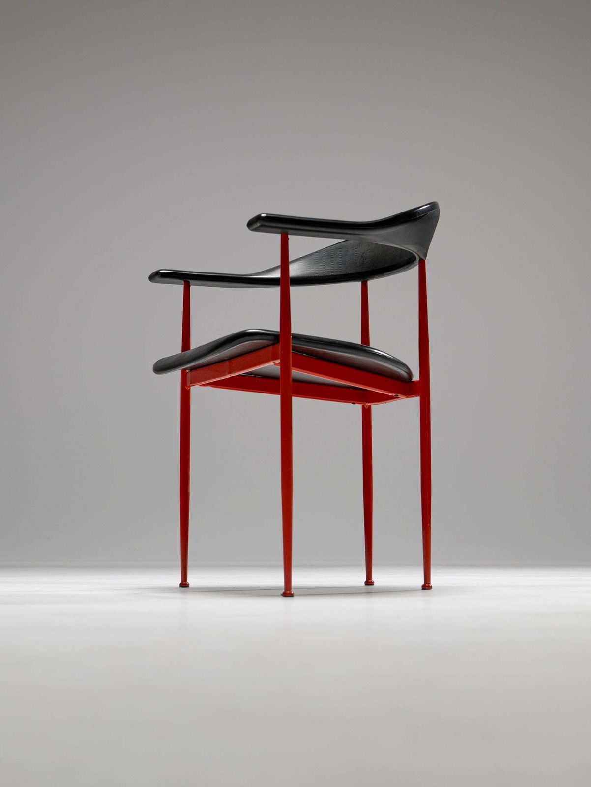 P40 Armchair By Giancarlo Vegni And Gianfranco Gualtierotti For Fasem, Italy, 1980s photo vinterior