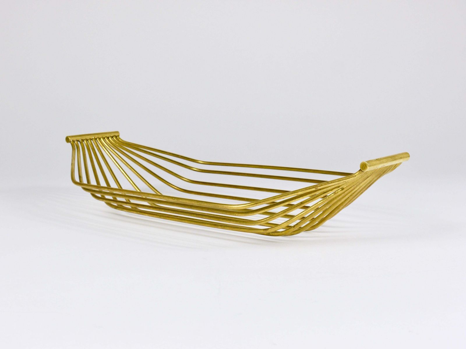 photo vinterior Austrian Mid Century Large Brass Wire Fruit Basket Bowl, Carl Aubock Style, 1950