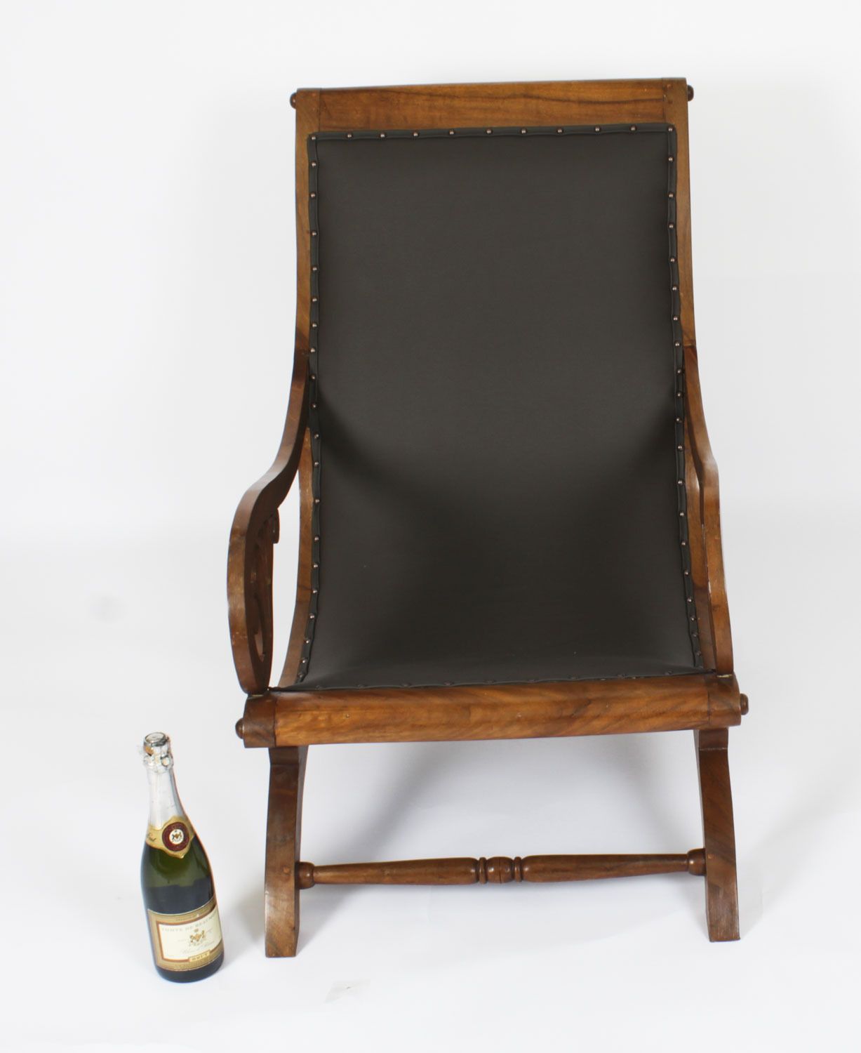 photo vintage Anglo Indian Leather Teak Plantation Chair 19th Century
