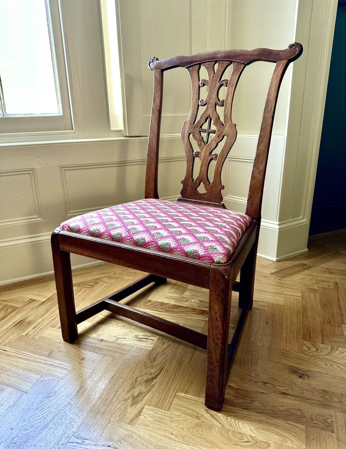 Georgian Mahogany Side Chair With Drop In Seat
