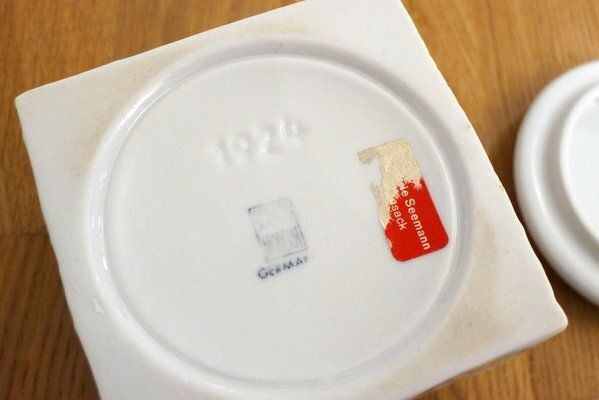 Small Porcelain Toiletry Box By P. Muller For Sgrafo Modern, Germany, 1960s photo buy