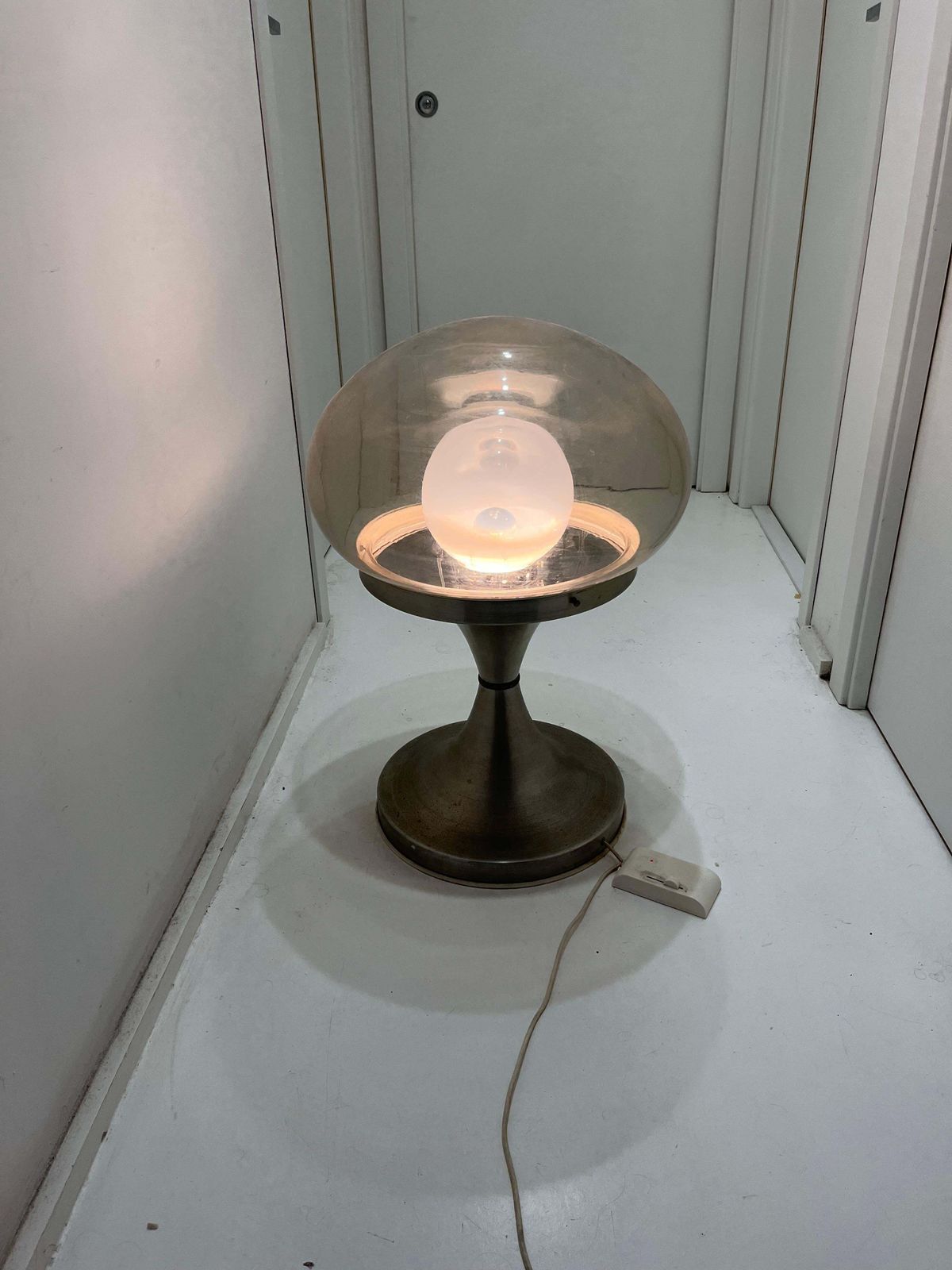 Large Space Age Floor Lamp Height 71 Cm Mid Century Murano Glass 1970s photo Lighting