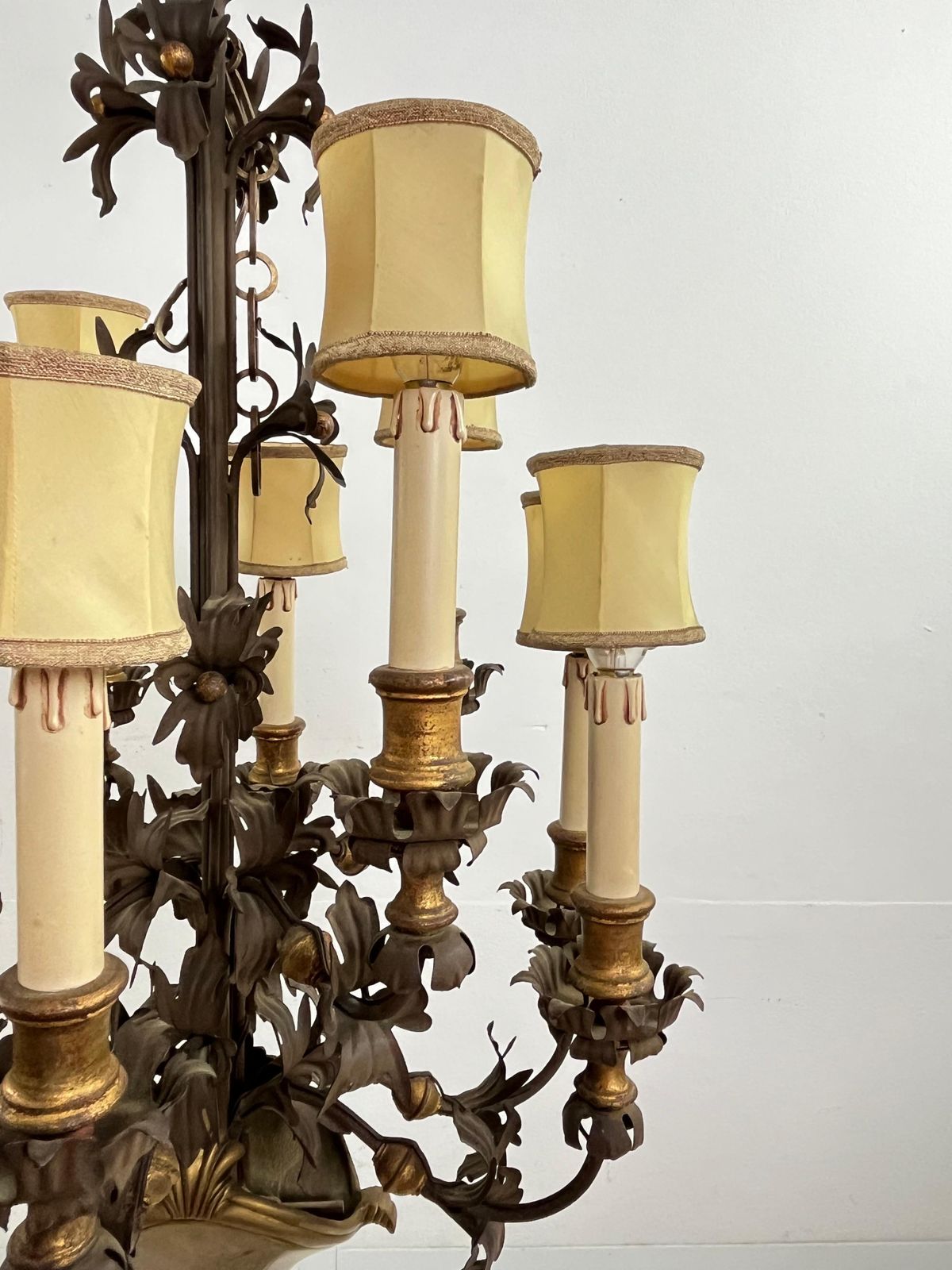 Prestigious Set Of 2 French 10 Light Chandeliers In Wrought Iron And Brass, 1980 photo buy