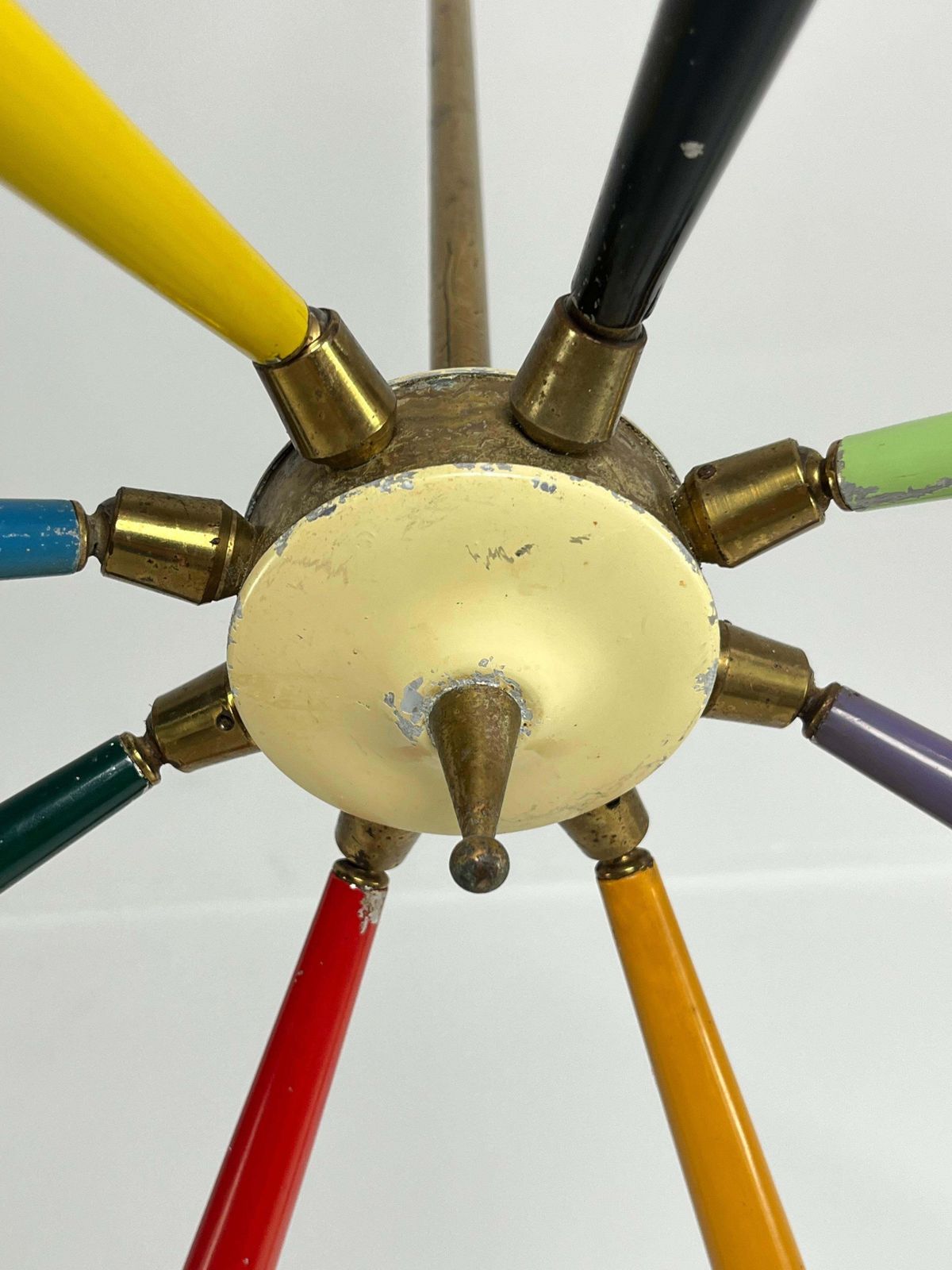 Mid Century Sputnik Chandelier 8 Brass Arms, Colored Enamels, Arredoluce 1950s photo vinterior