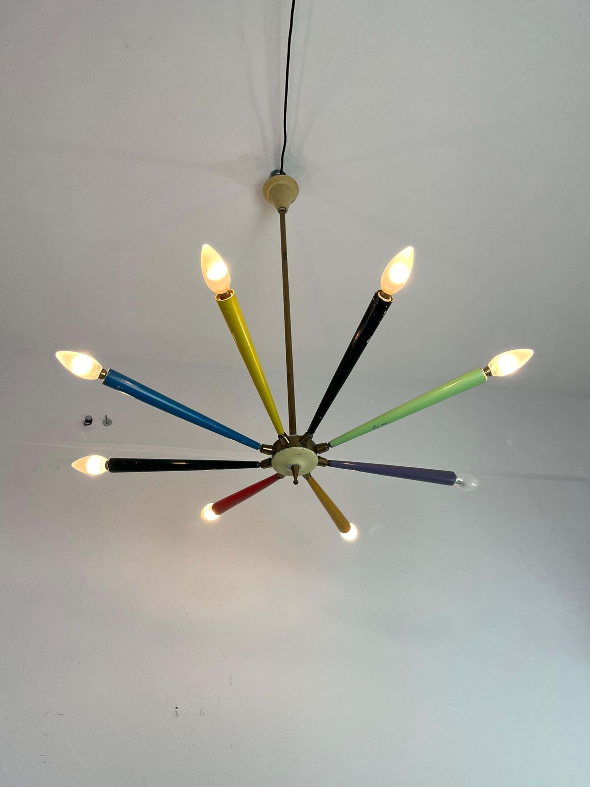3244.0 Mid Century Sputnik Chandelier 8 Brass Arms, Colored Enamels, Arredoluce 1950s photo