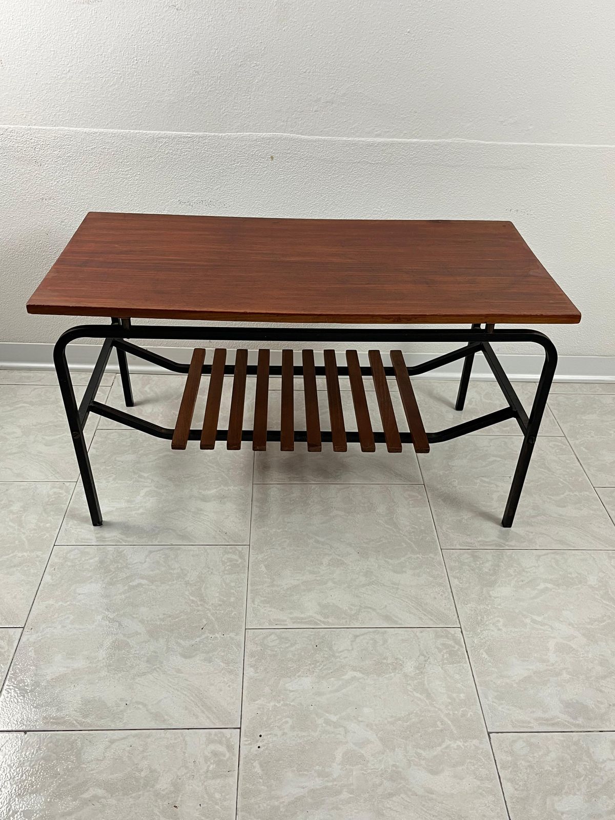 Mid Century Magazine Rack Italian Design 1960s photo furniture