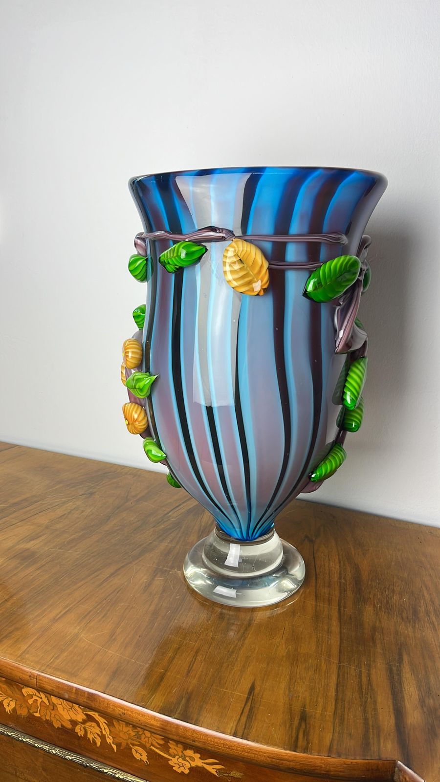 photo vinterior Large Maestri Muranesi Mid Century Polychrome Murano Submerged Glass Vase, 1950s