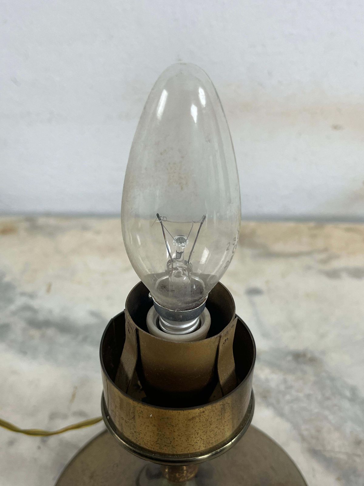 1025.0 Set Of 2 Mid Century Table Lamps Attributed To Stilnovo, 1950s photo