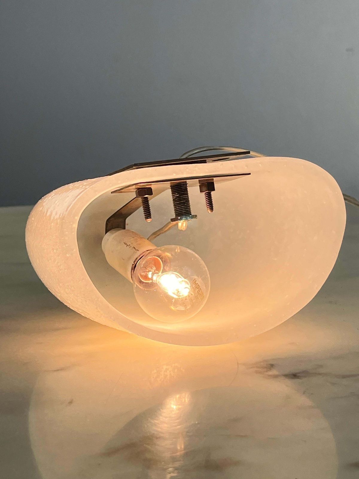 Mid Century Ercole Barovier Murano Glass And Brass Wall Lamp 1950s photo for sale