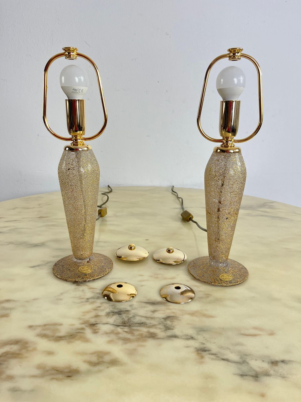 photo for sale Set Of 2 Table Lamps In Mouth Blown Glass And Hand Decorated With Pure Gold 1980