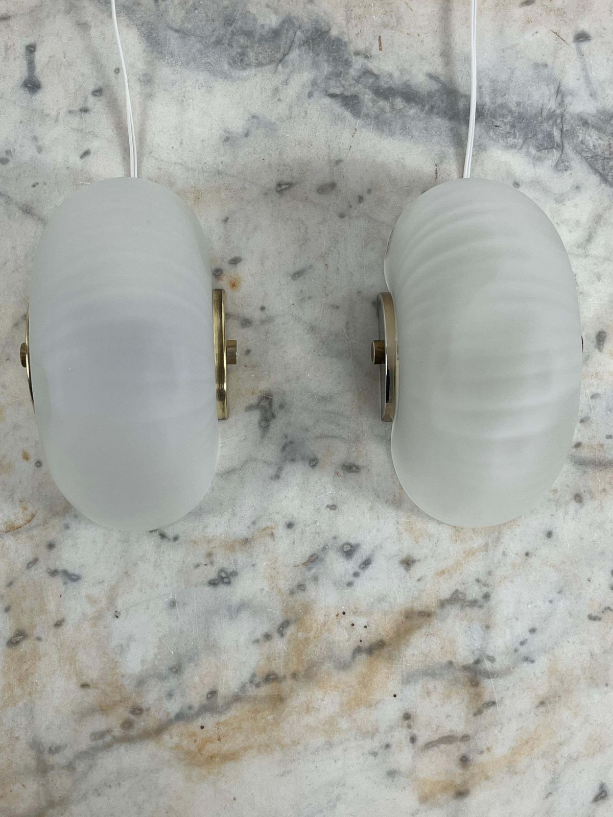 Set Of 2 Mid Century Murano Glass And Brass Shell Wall Lamps, Veluce 1960s photo vintage