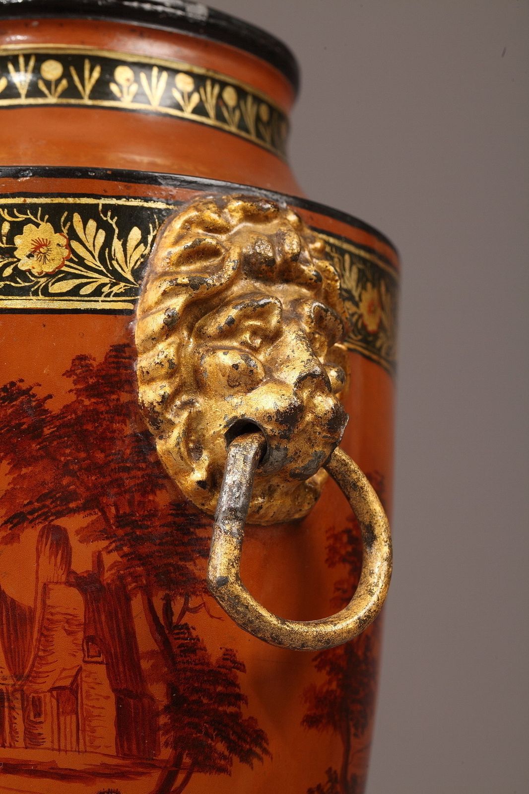 photo vinterior Paire de fontaines à boisson en tôle laquée, époque Empire