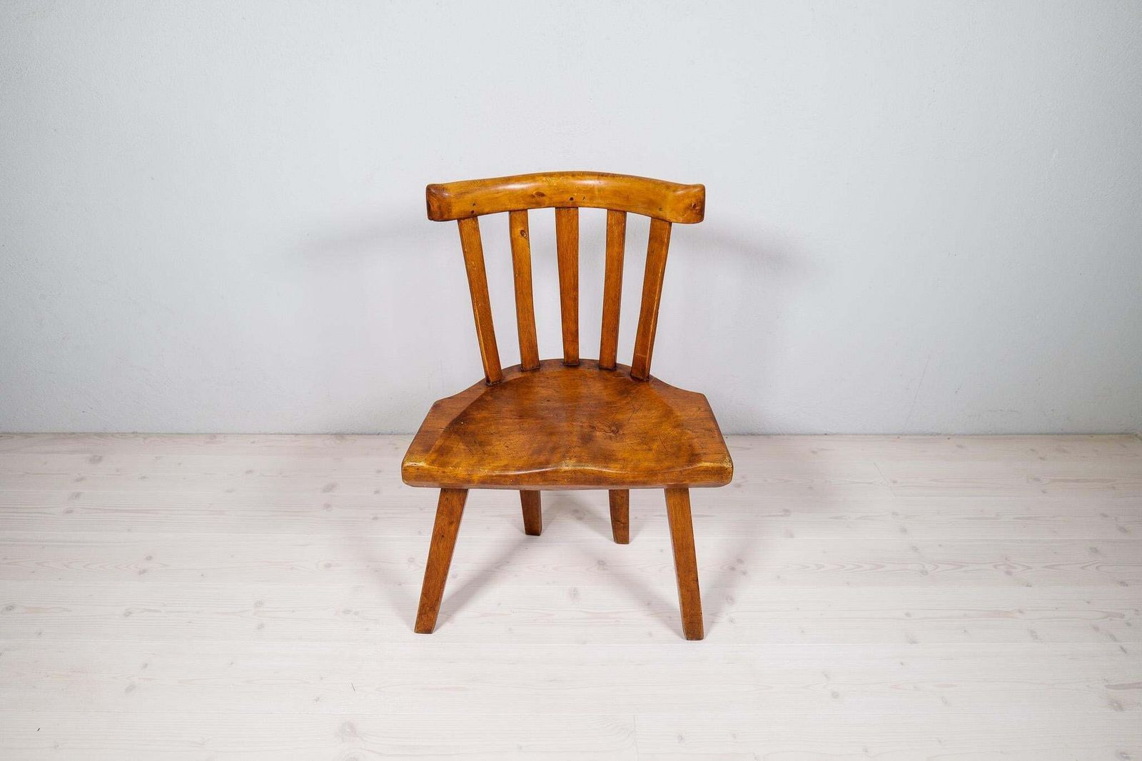 19th Century Swedish Folk Art Chair In Higly Decorative Shapes photo Furniture