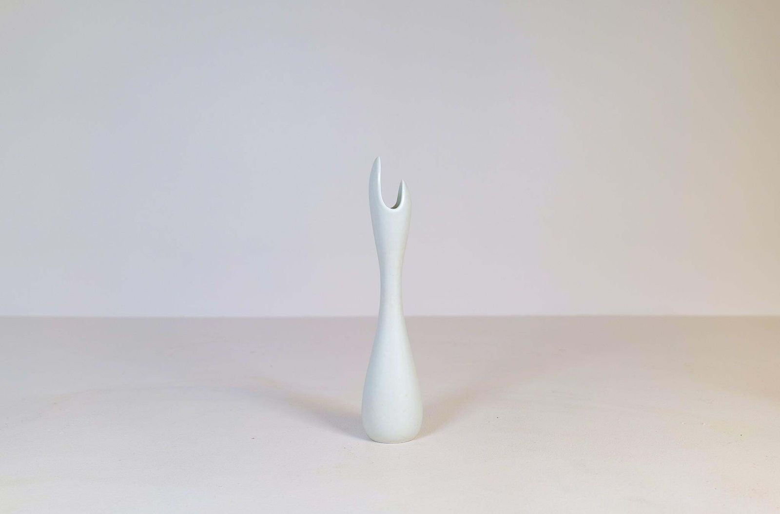 Midcentury Modern Ceramic Vase "Caolina" Gunnar Nylund Rörstrand, Sweden photo furniture