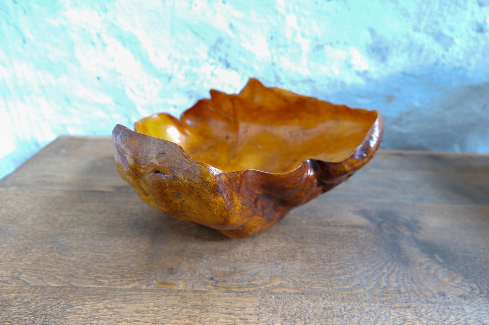 Swedish Folk Art Very Large Organic Burl Curly Dark Grain Birch Bowl, Circa 1960s photo vinterior