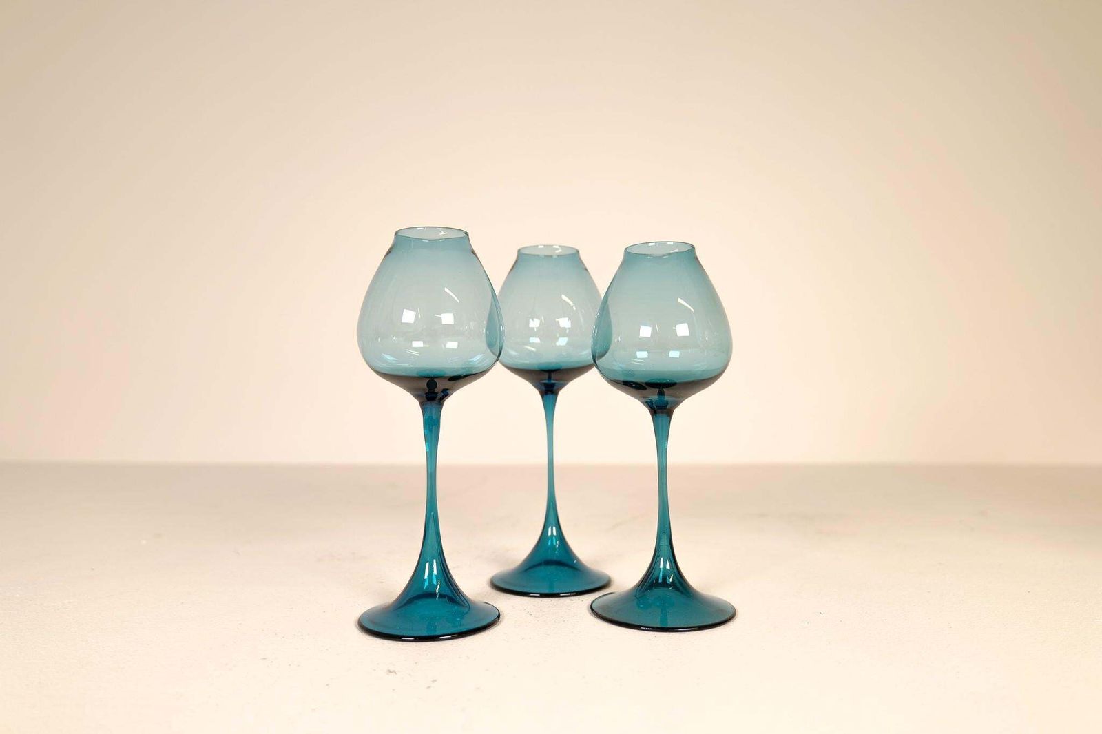 photo buy Large Collection Midcentury Orrefors Tulip Glasses Nils Landberg Sweden 1950s
