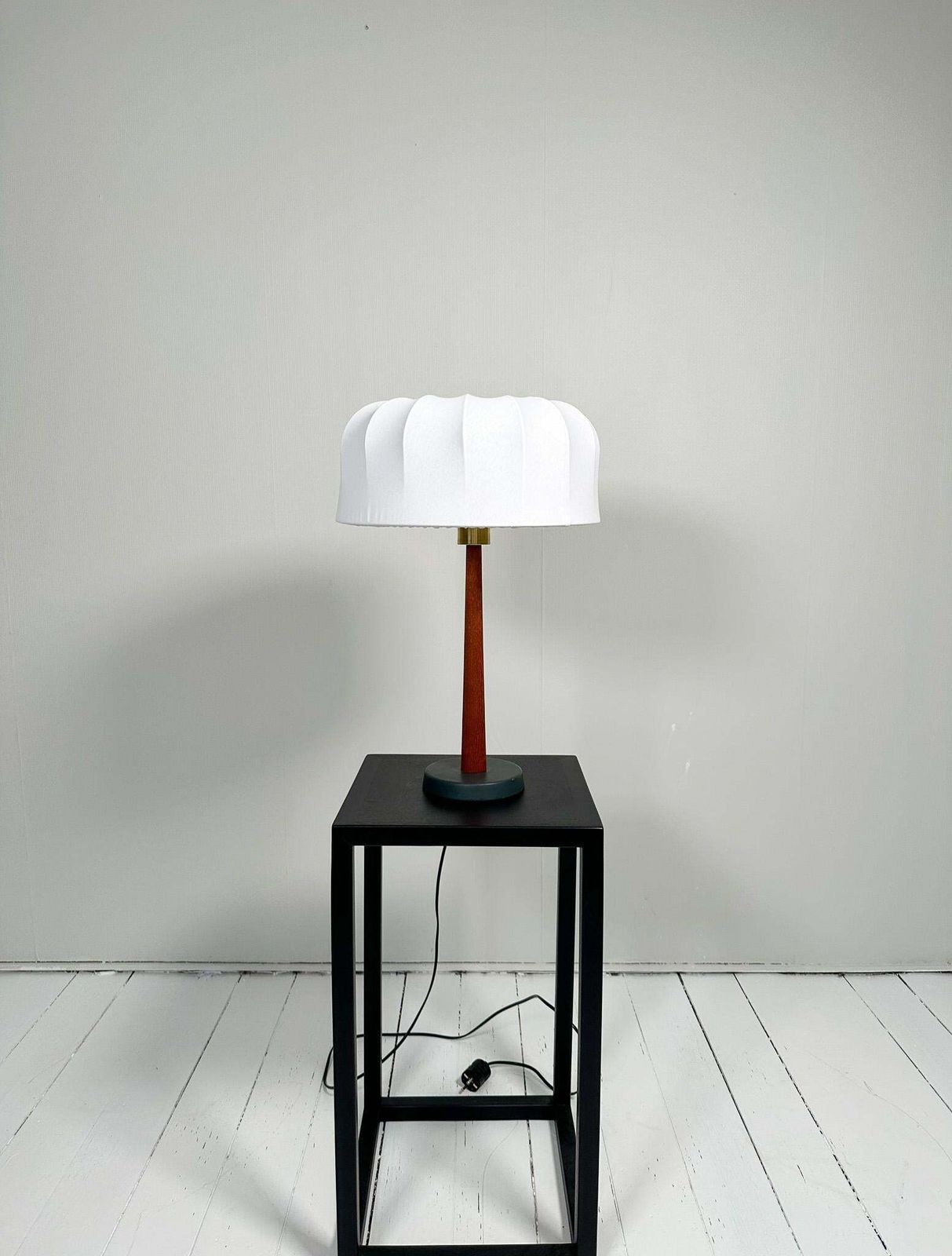 Midcentury Teak And Cotton Table Lamp By Einar Bäckström, Sweden, 1950s photo buy