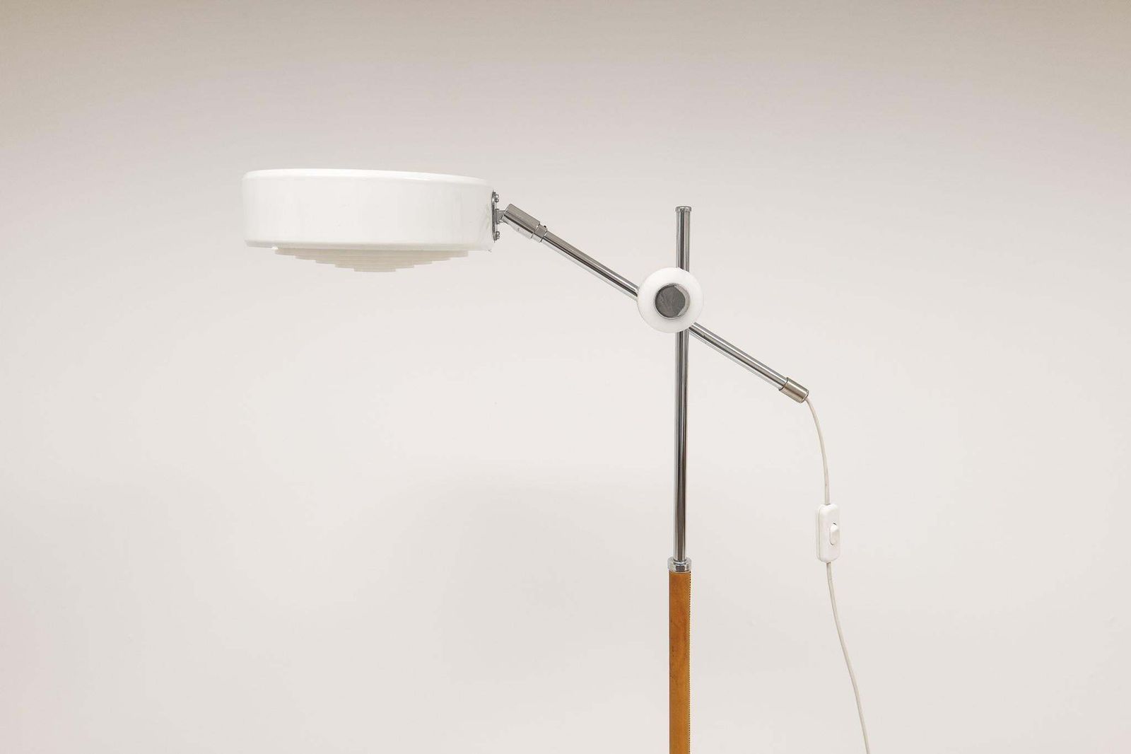 Vintage Midcentury Leather Chrome Floor Lamp Atelje Lyktan, Sweden photo vintage