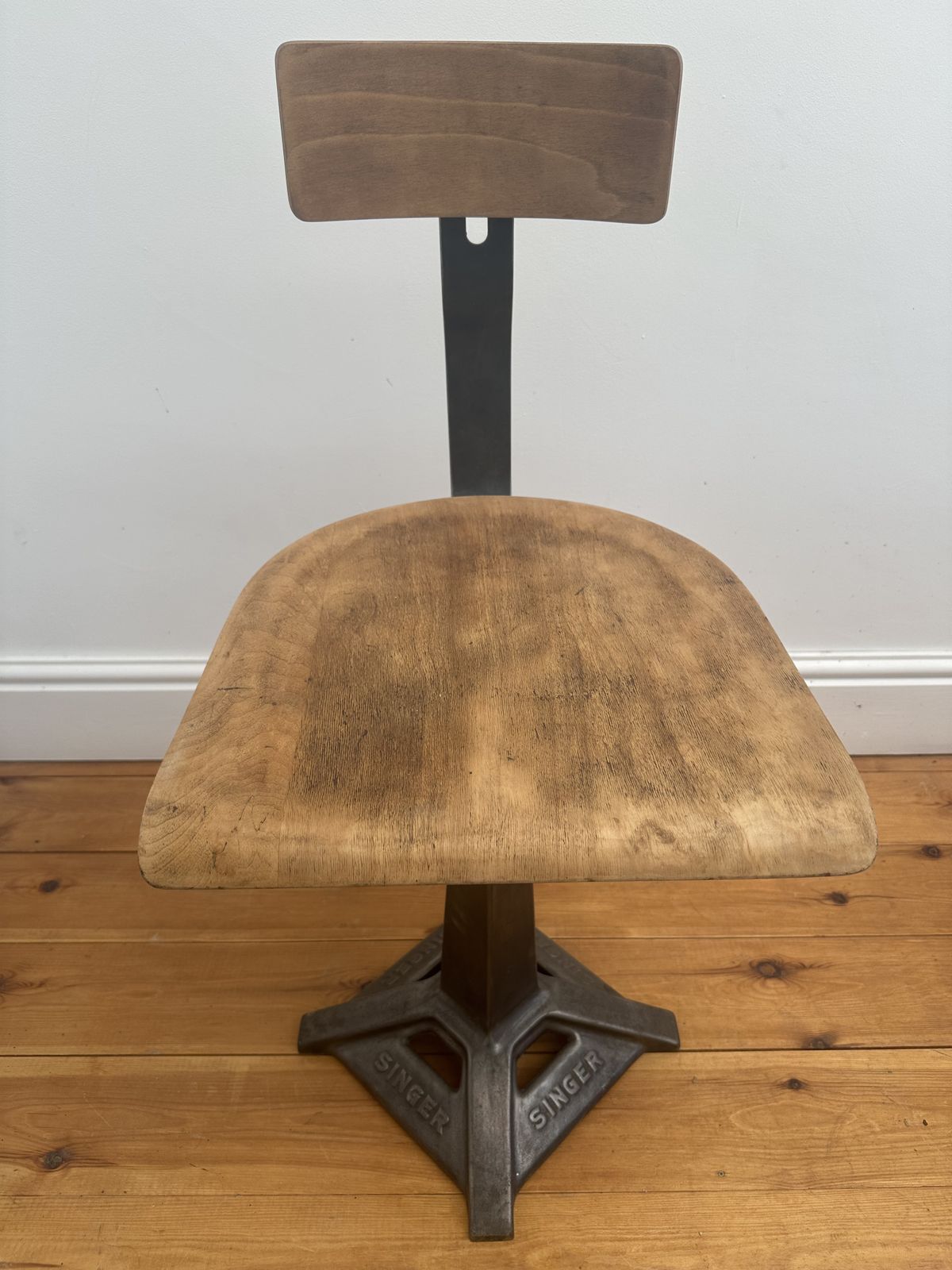 Set Of 6 Newly Refurbished Singer Sewing Machinist Chairs photo Furniture