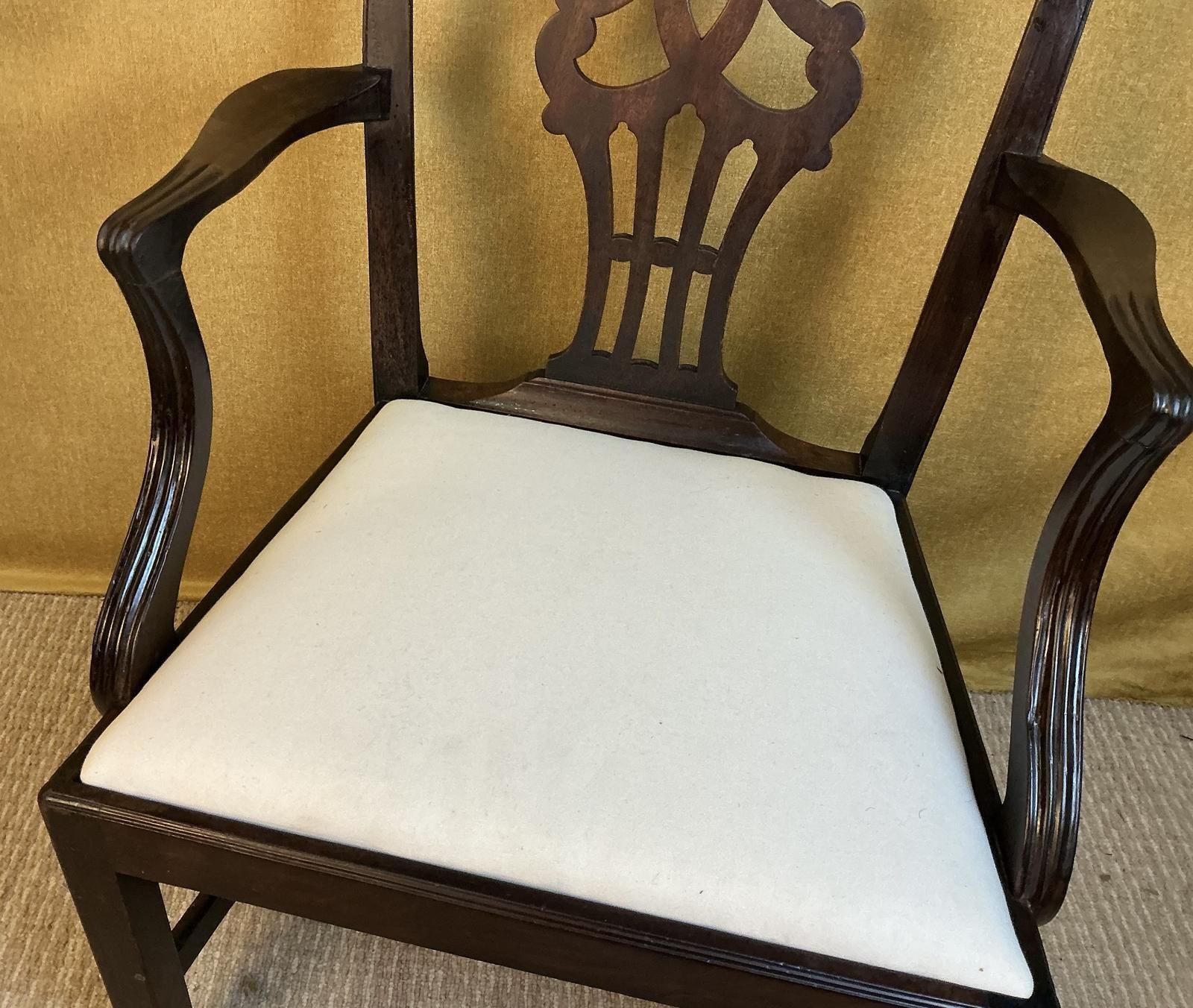 Georgian Style Mahogany Armchair photo Furniture