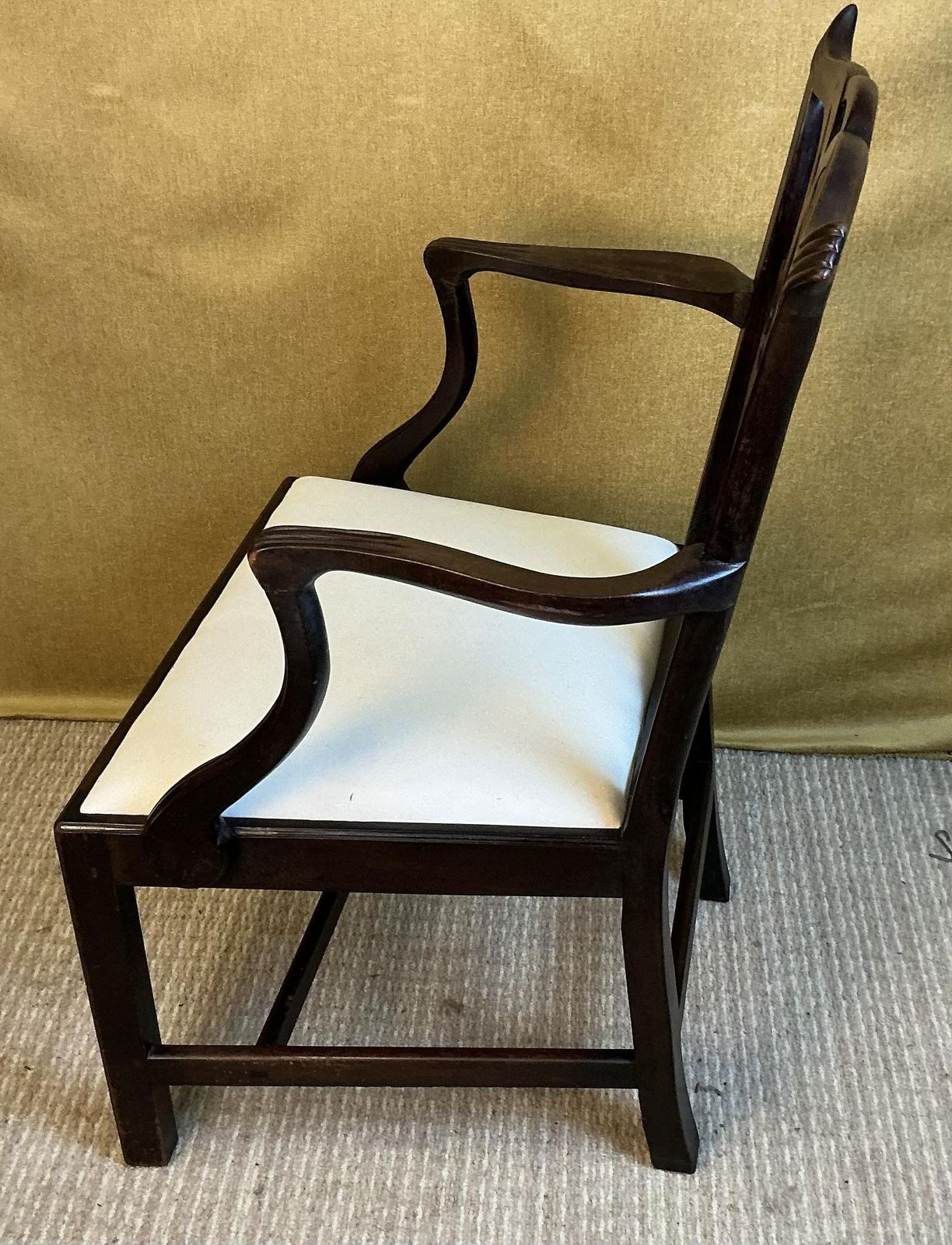 Georgian Style Mahogany Armchair photo 110.0