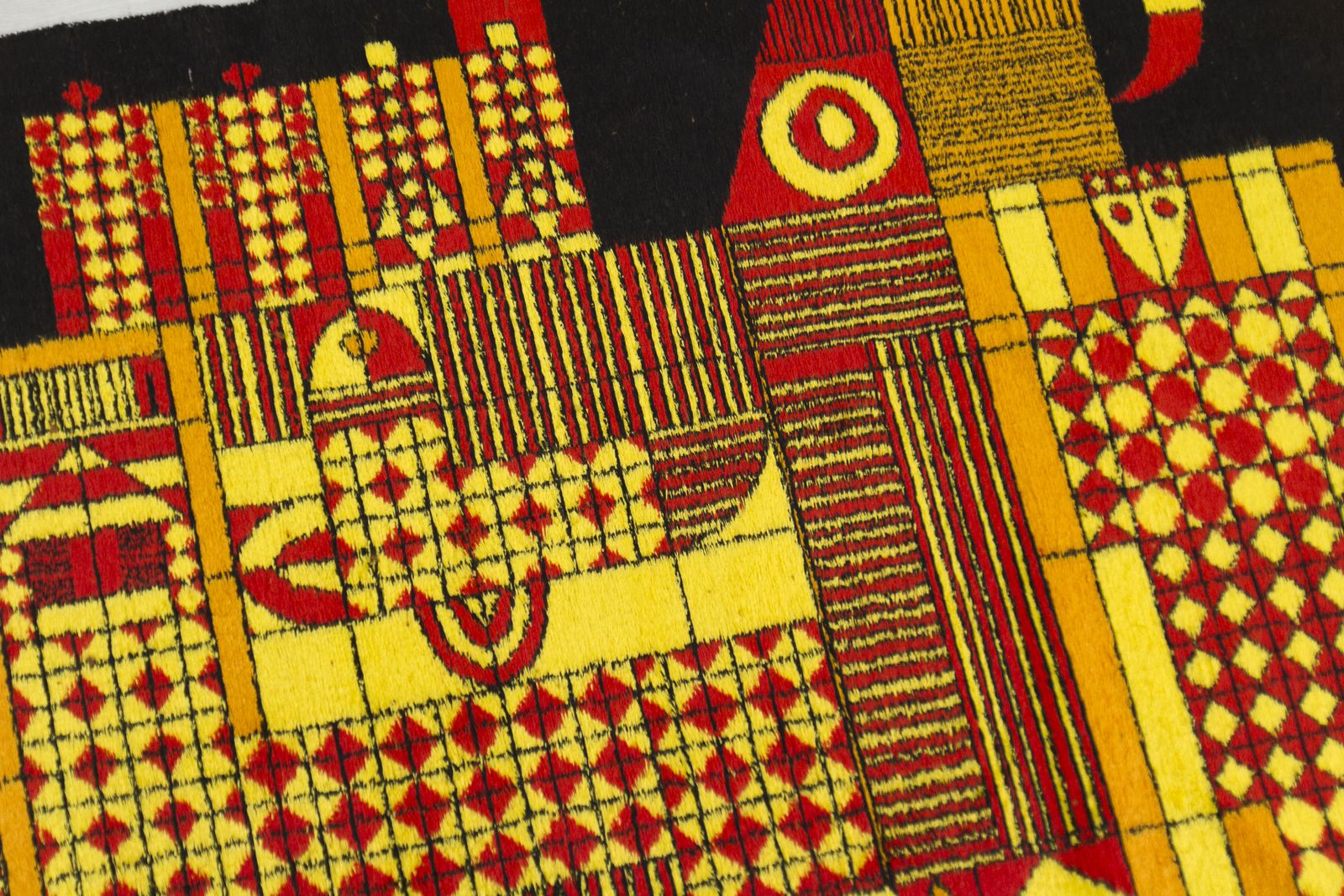 Mid Century Modern Textile Wall Hanging Tapestry With Abstract  Geometric Design, 1960s photo vinterior