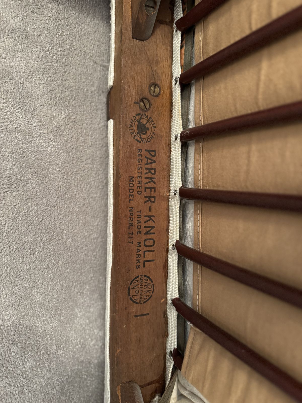 Professionally Reupholstered Parker Knoll Pk 717 Armchair photo 130.0