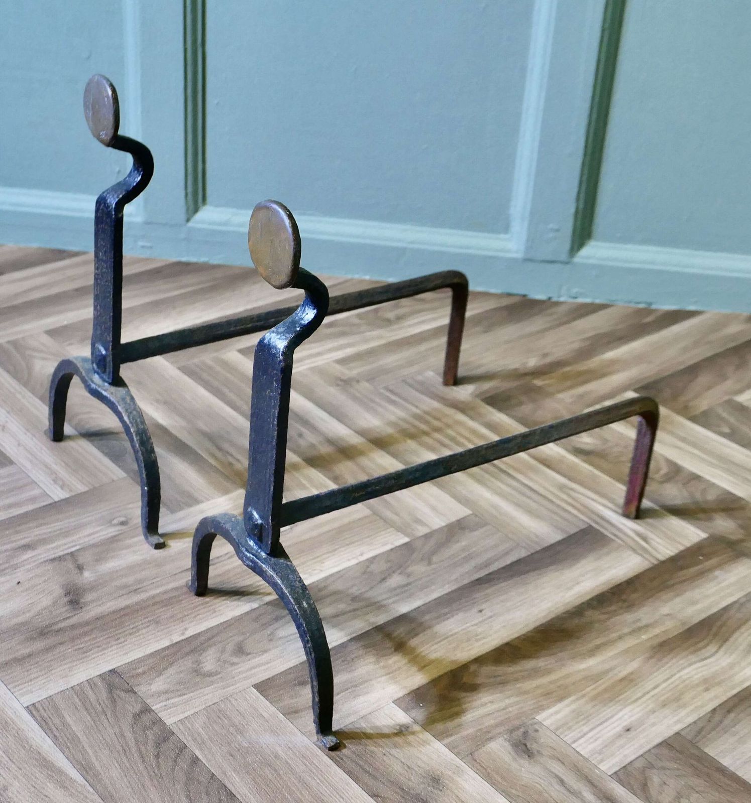 A Pair Of Early Arts And Crafts Inglenook Fire Andirons photo 558.0