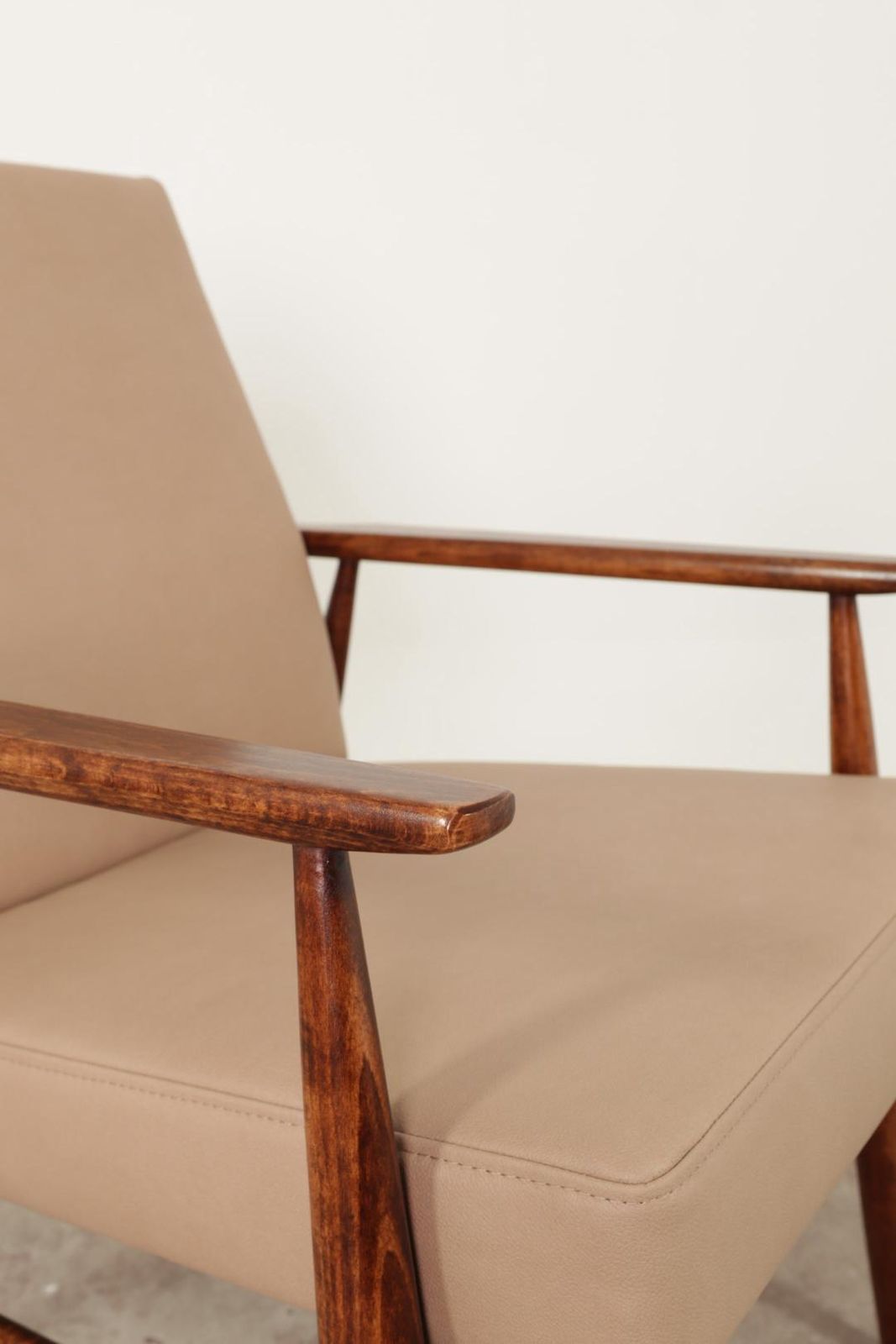 photo for sale Scandinavian Lounge Chair Vege Lether Beige Classic Design Walnut Color Wood