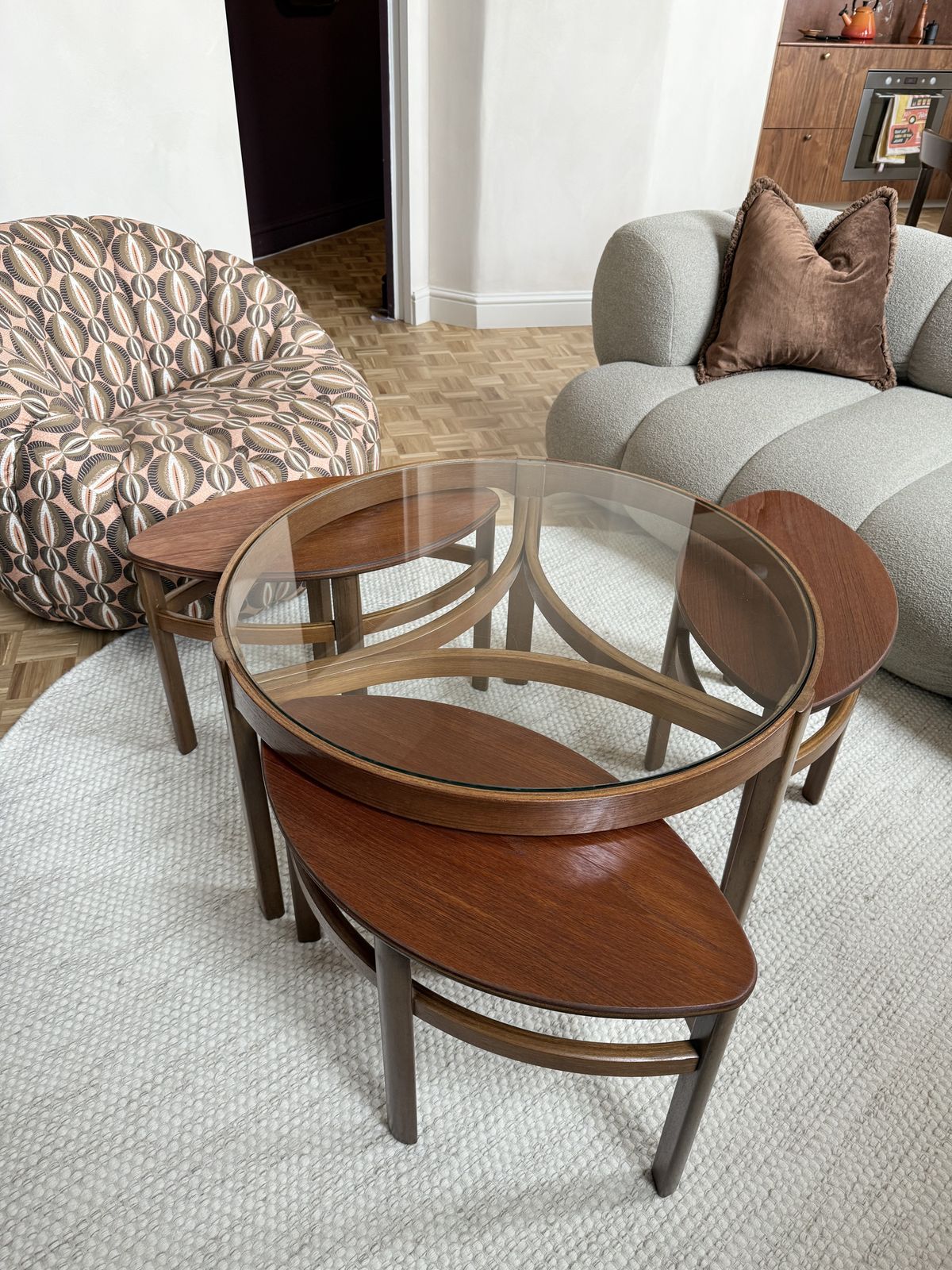 Mid Century Nathan Trinity Round Coffee Table photo Furniture