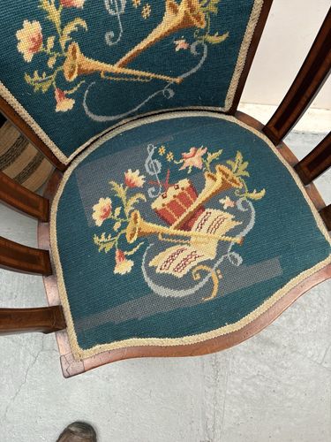 George III Curved Elm Corner Accent Chair Tapestry Seat & Musical Theme Motif photo vinterior