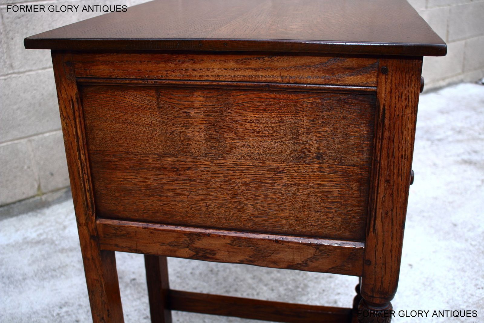 795.0 A 1920's Titchmarsh And Goodwin Style Carved Stressed Oak Burr Walnut Kneehole Desk / Writing Table photo
