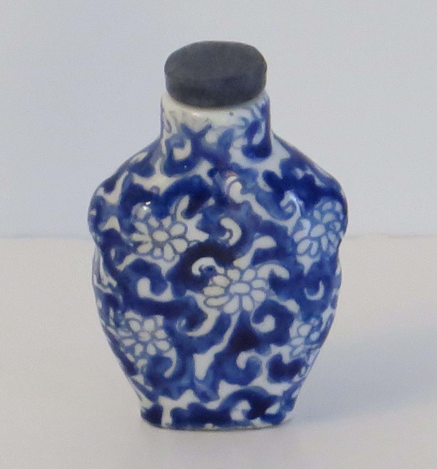 Chinese Porcelain Snuff Bottle Blue & White Hand Painted, Circa 1940 photo furniture