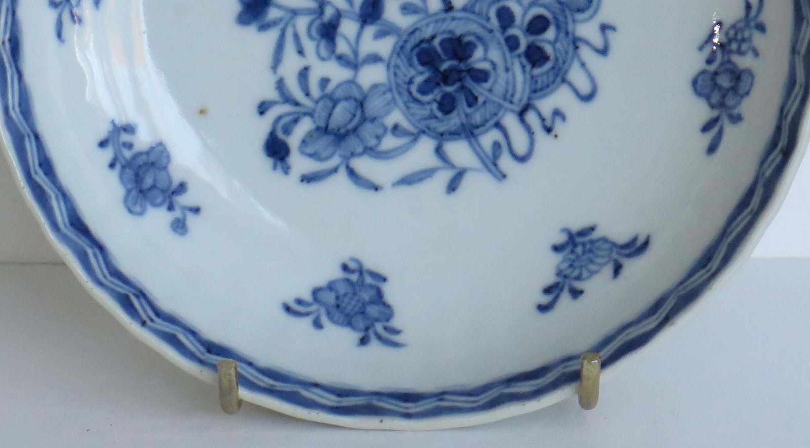 18th Century Chinese Porcelain Dish Blue And White Hand Painted, Qing Qianlong photo 306.0
