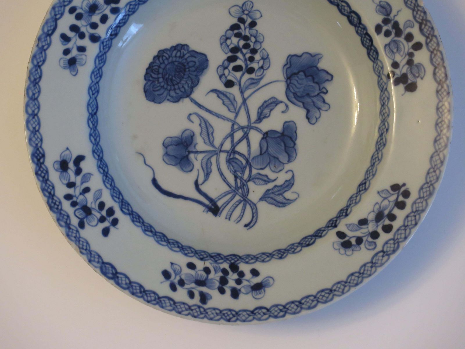 18th Century Chinese Plate Or Bowl Blue & White, Qing Qianlong Circa 1770 photo Home Decor