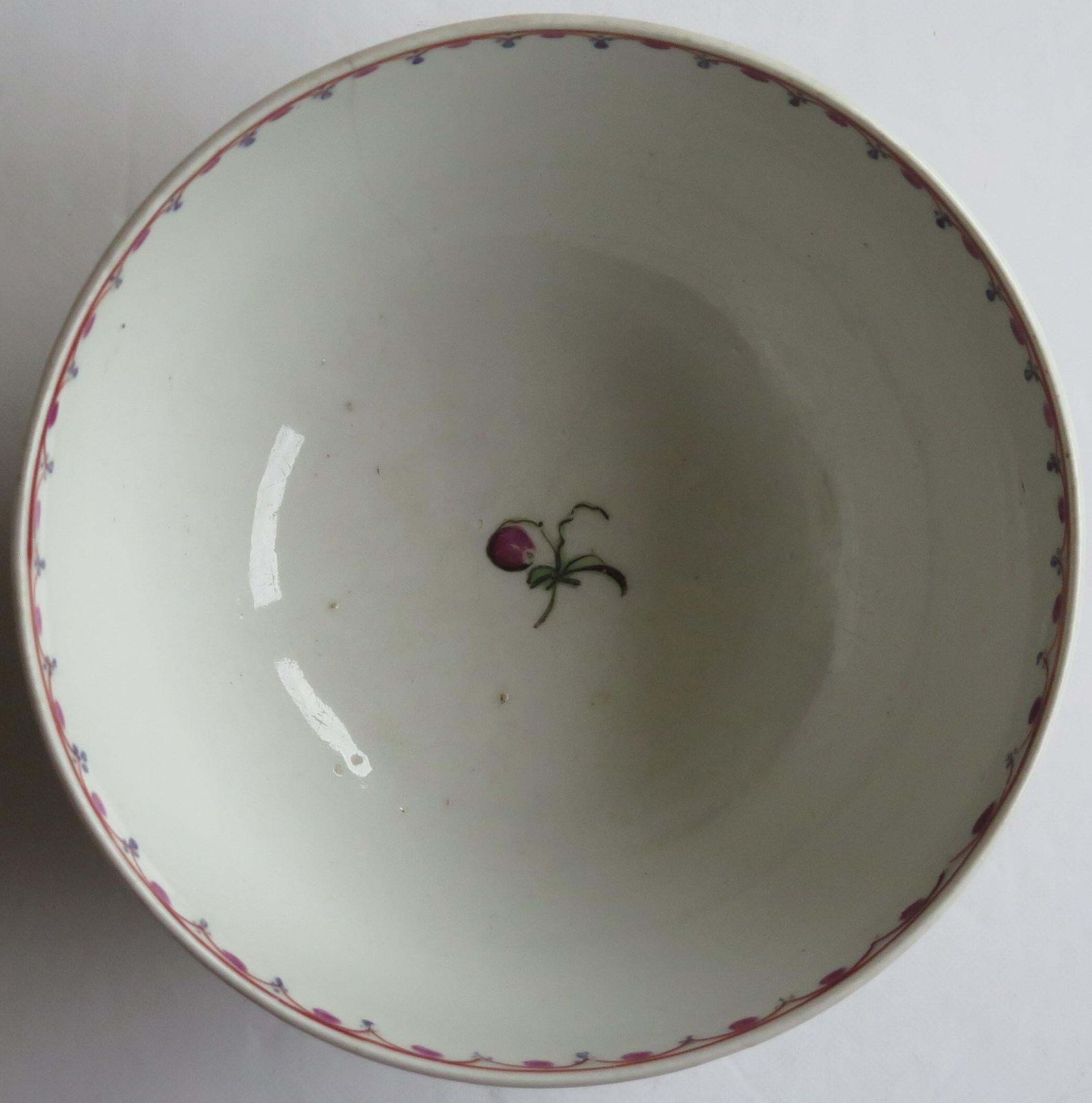 352.0 Early New Hall Porcelain Bowl Chinese Figures Lady With Parasol Ptn. 20, Ca 1790 photo