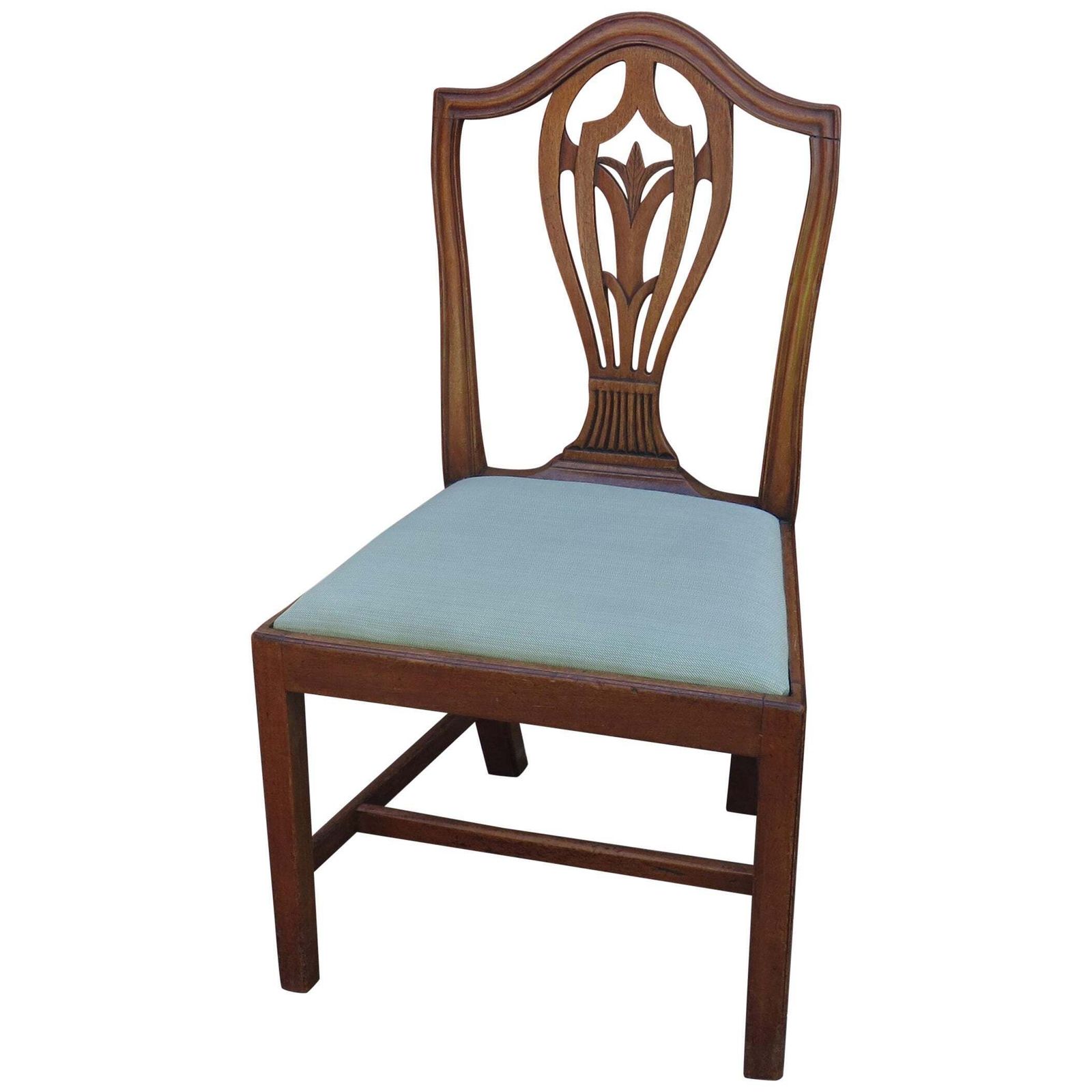 18th Century Hepplewhite Period Side Chair In Walnut, English Circa 1785