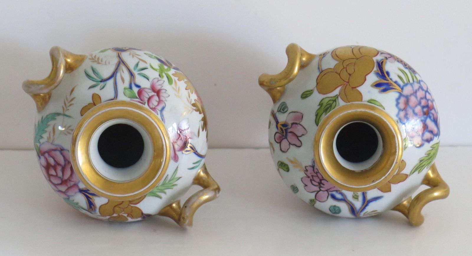 495.0 Rare Pair Masons Ironstone Small Vases Fence Rock & Gold Flower Pattern, Ca 1820 photo