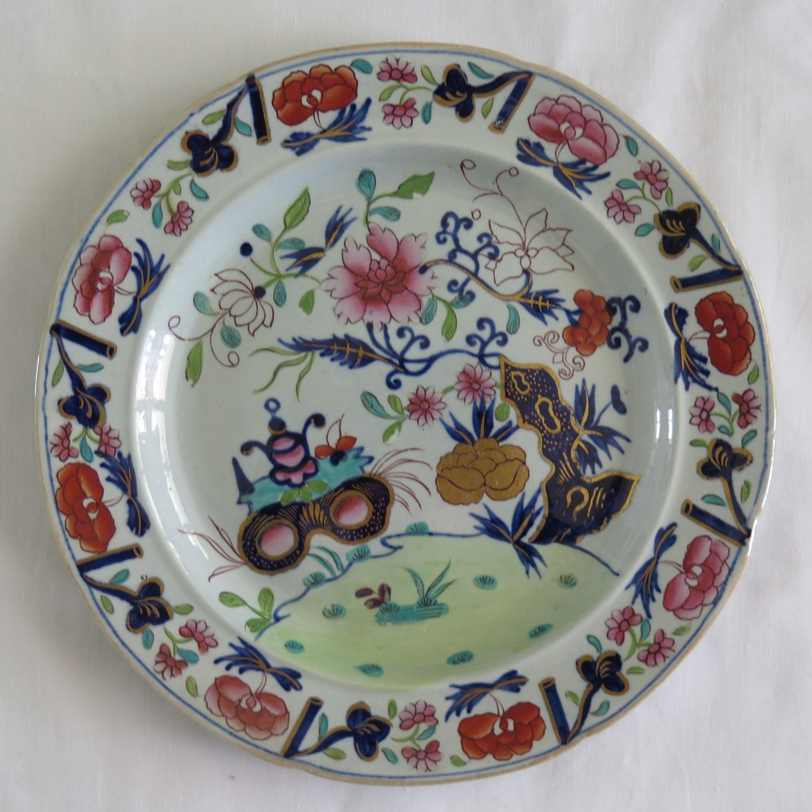 Set Of Six Masons Dinner Plates In Small Vase Flowers And Rocks Ptn, Ca 1818 photo 875.0