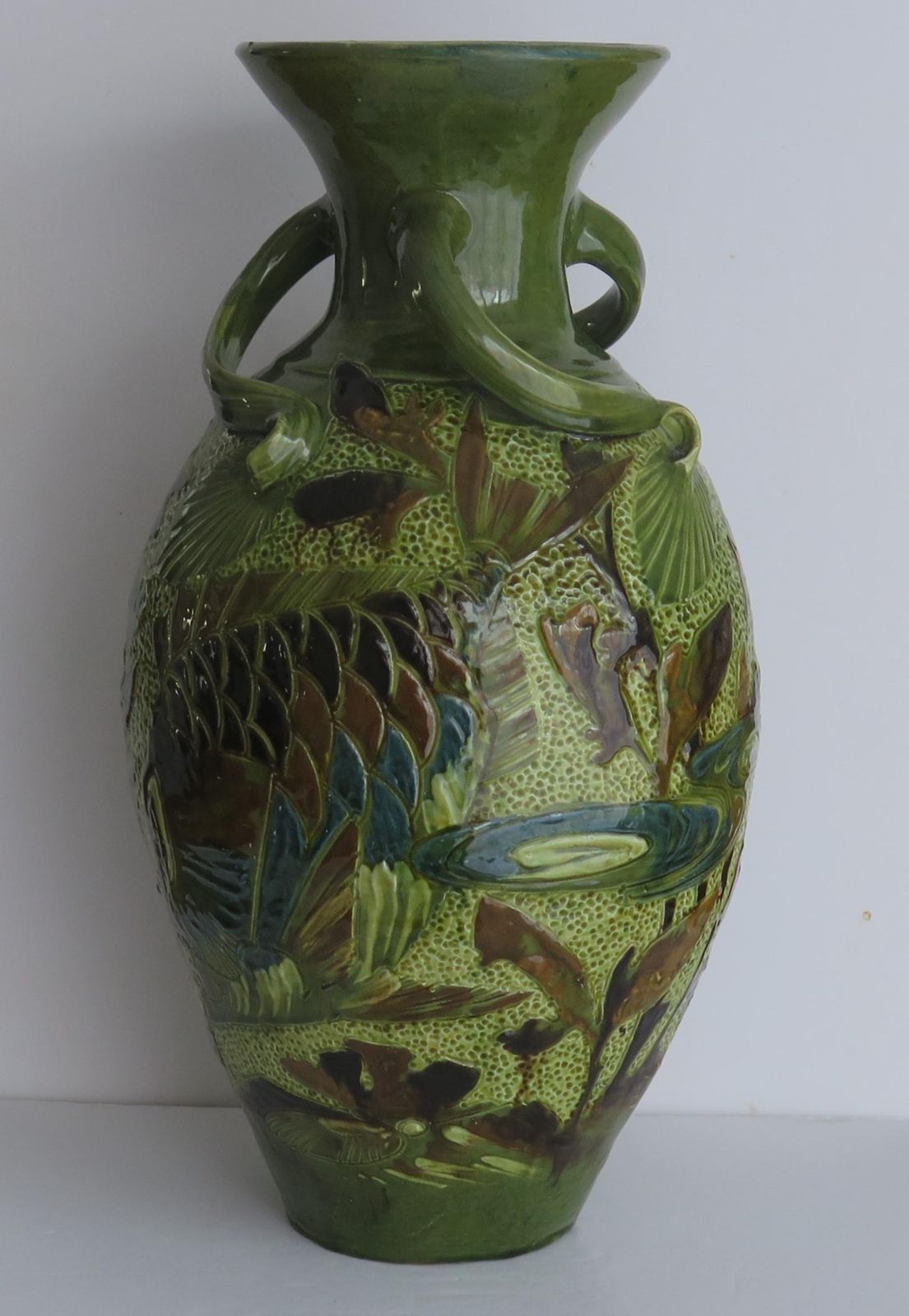 Large Sgraffito Fish Vase Pottery By W L Baron Of Barnstaple Devon, Circa 1909 photo Home Decor