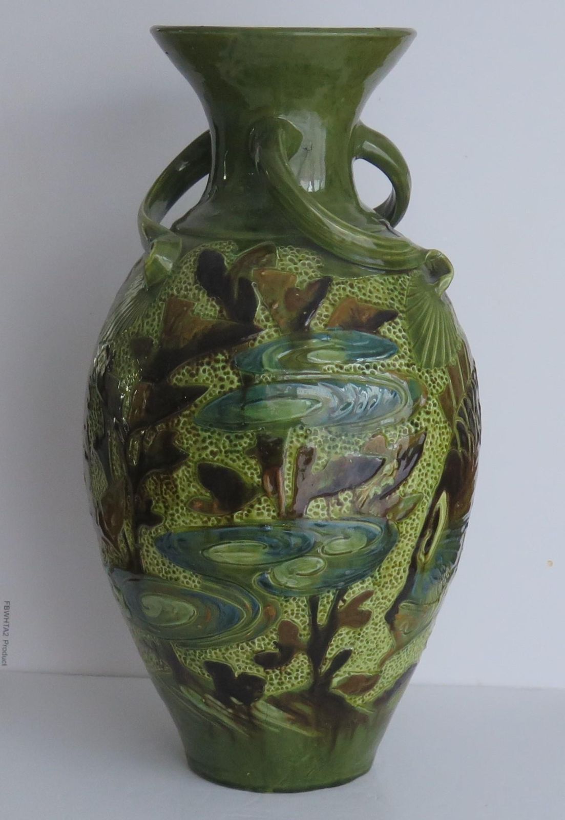 Large Sgraffito Fish Vase Pottery By W L Baron Of Barnstaple Devon, Circa 1909 photo vinterior