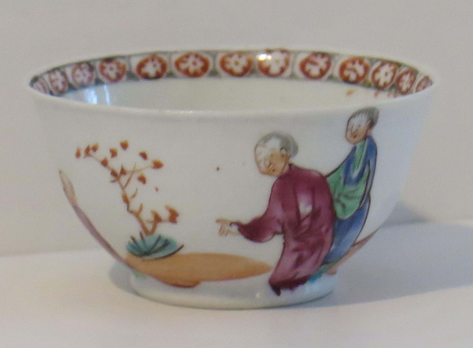 Chinese Porcelain Tea Bowl Hand Painted Famille Rose, Qing Qianlong Circa 1760 photo buy
