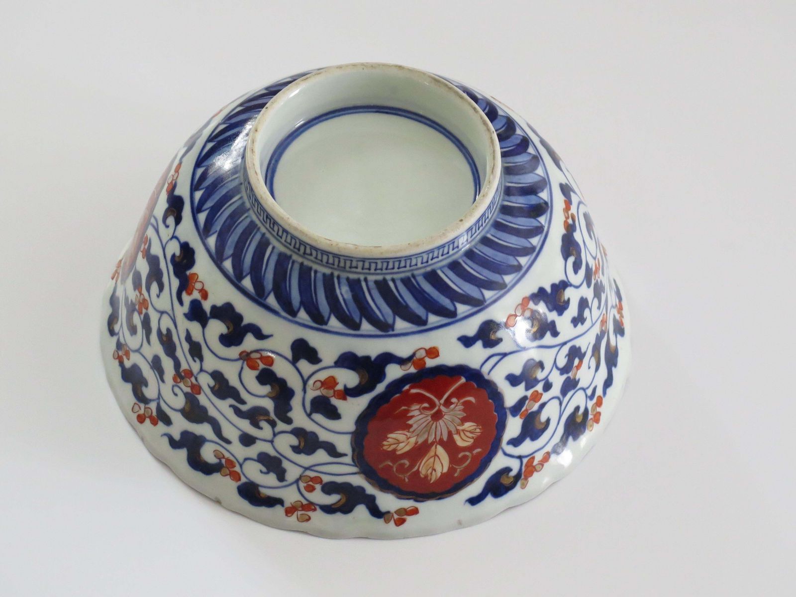 photo vintage Japanese Porcelain Bowl Hand Painted Vines, Flowers & Dragons, Meiji Ca 1860