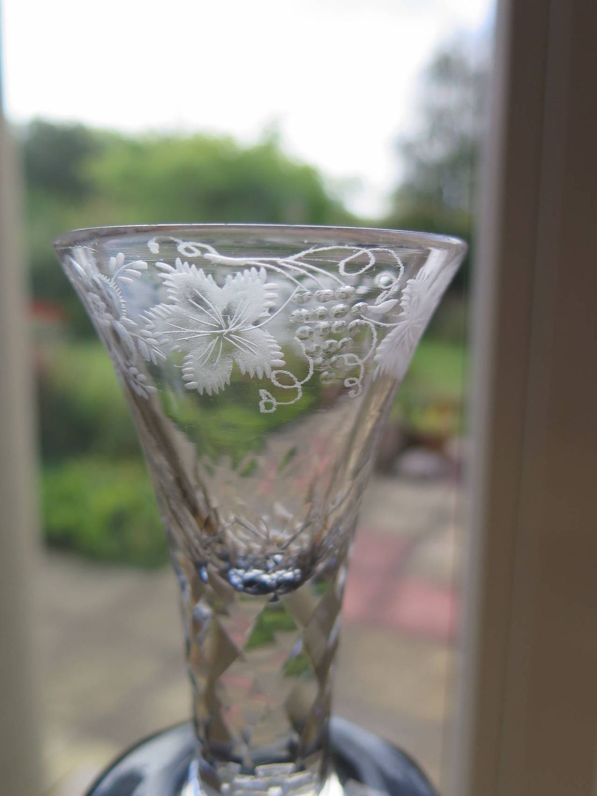 George III Firing Drinking Glass Hand Blown Facet Stem Engraved Bowl, Circa 1785 photo vinterior