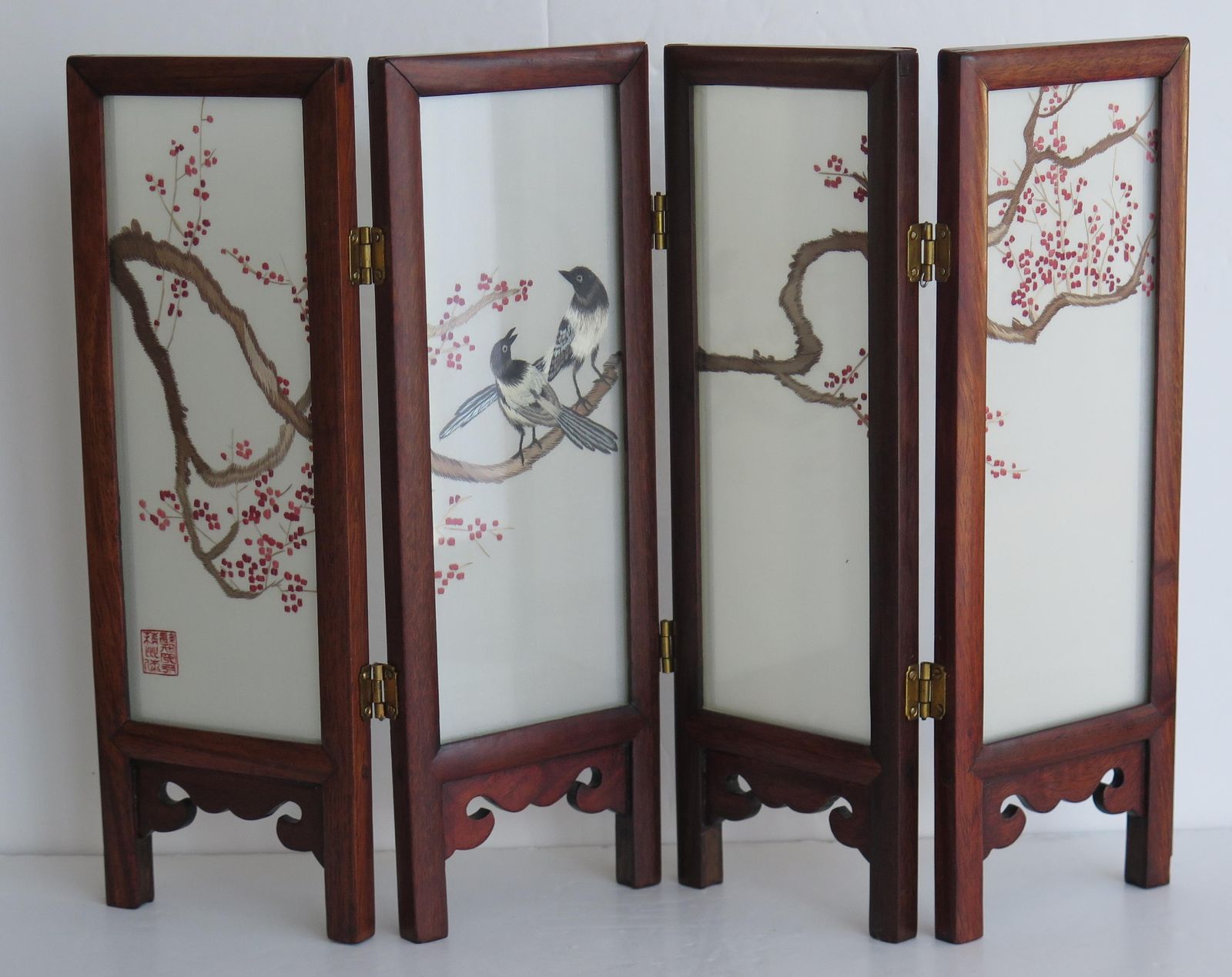 Chinese Folding Screen For Desk Hardwood & Silk Hand Decorated, Circa 1960 photo for sale