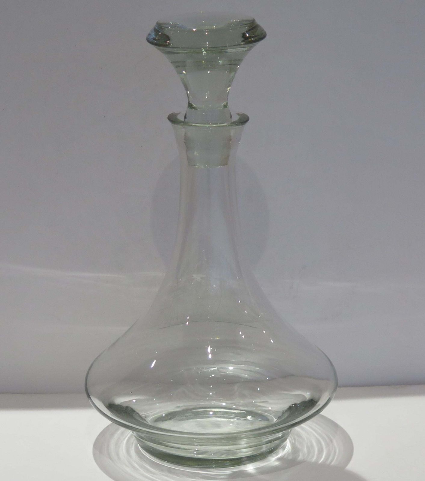 Large Lead Cut Glass Ship's Decanter With Engraved Sailing Ship, Circa 1930 photo vinterior