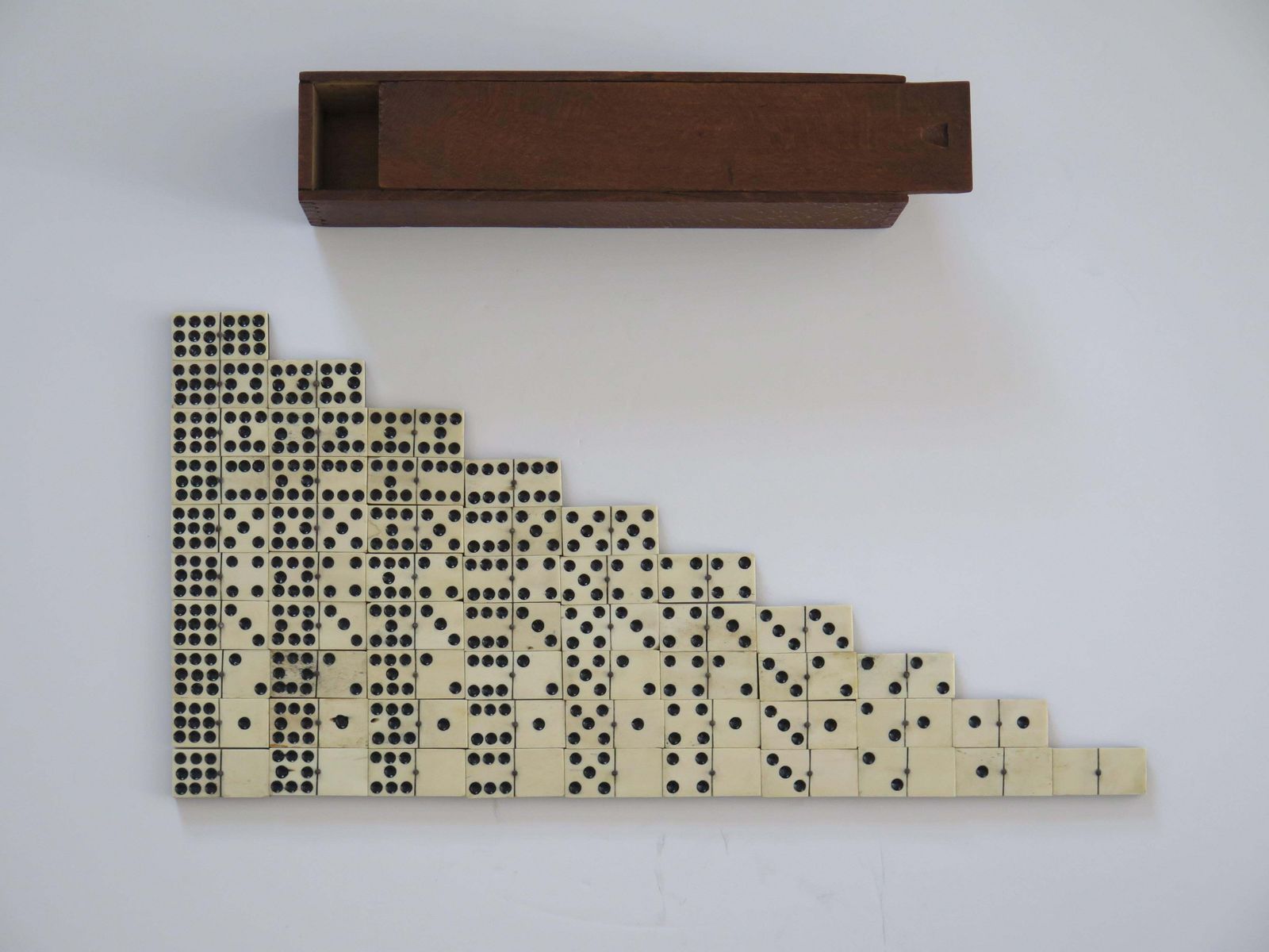 Victorian "9 Spot" Dominoe Game 55 Piece Set In Jointed Hardwood Box, 19th C. photo buy