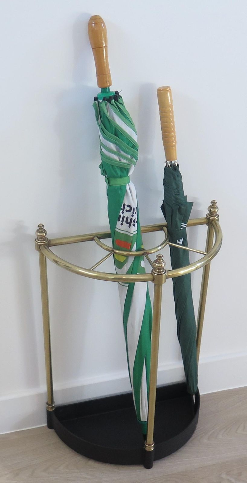 photo vinterior Victorian Brass Stick Or Umbrella Stand, English Circa 1880