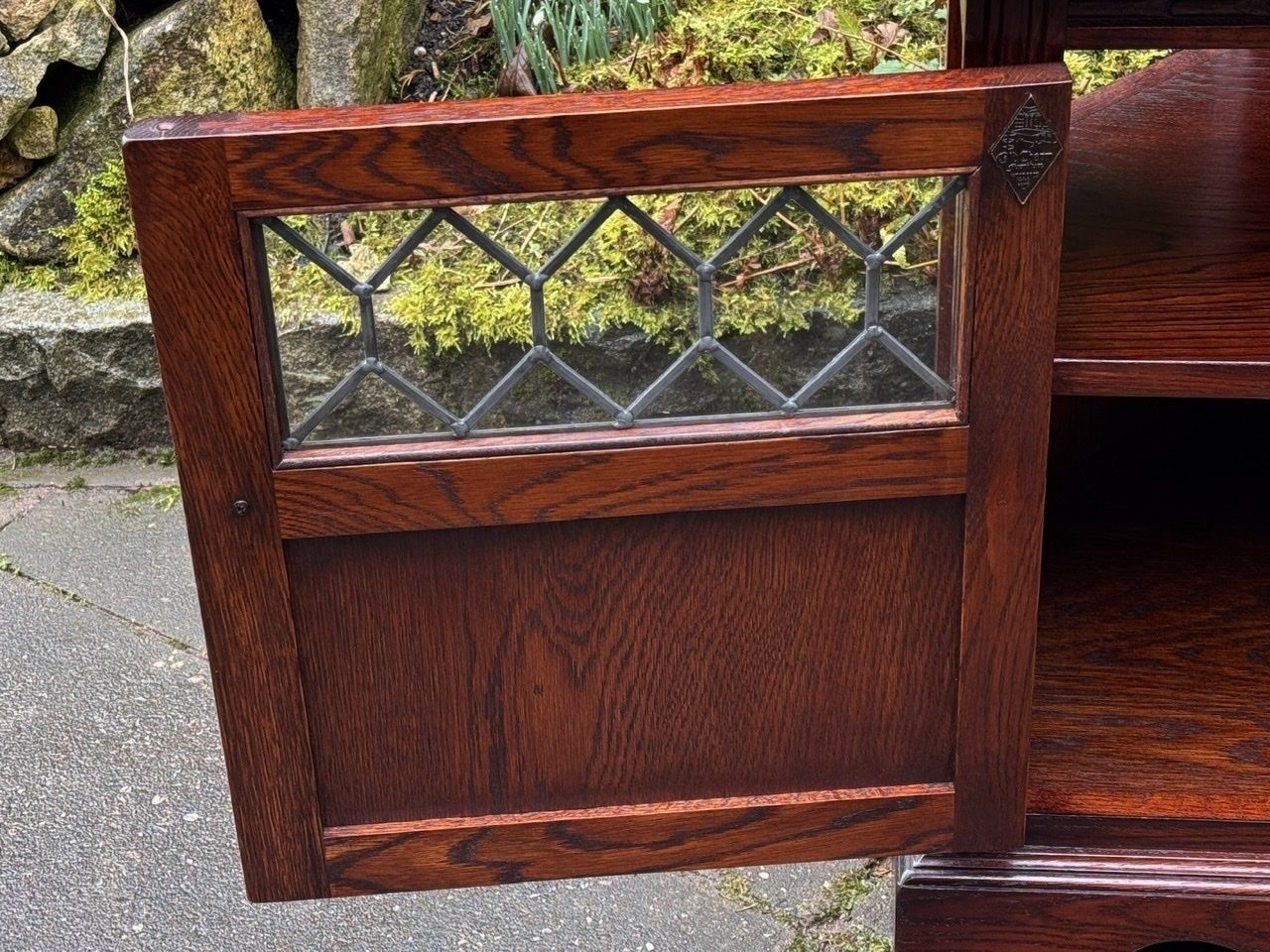 A Wood Brothers Old Charm Tudor Brown Carved Oak Corner Tv Cabinet / Media Stand photo buy
